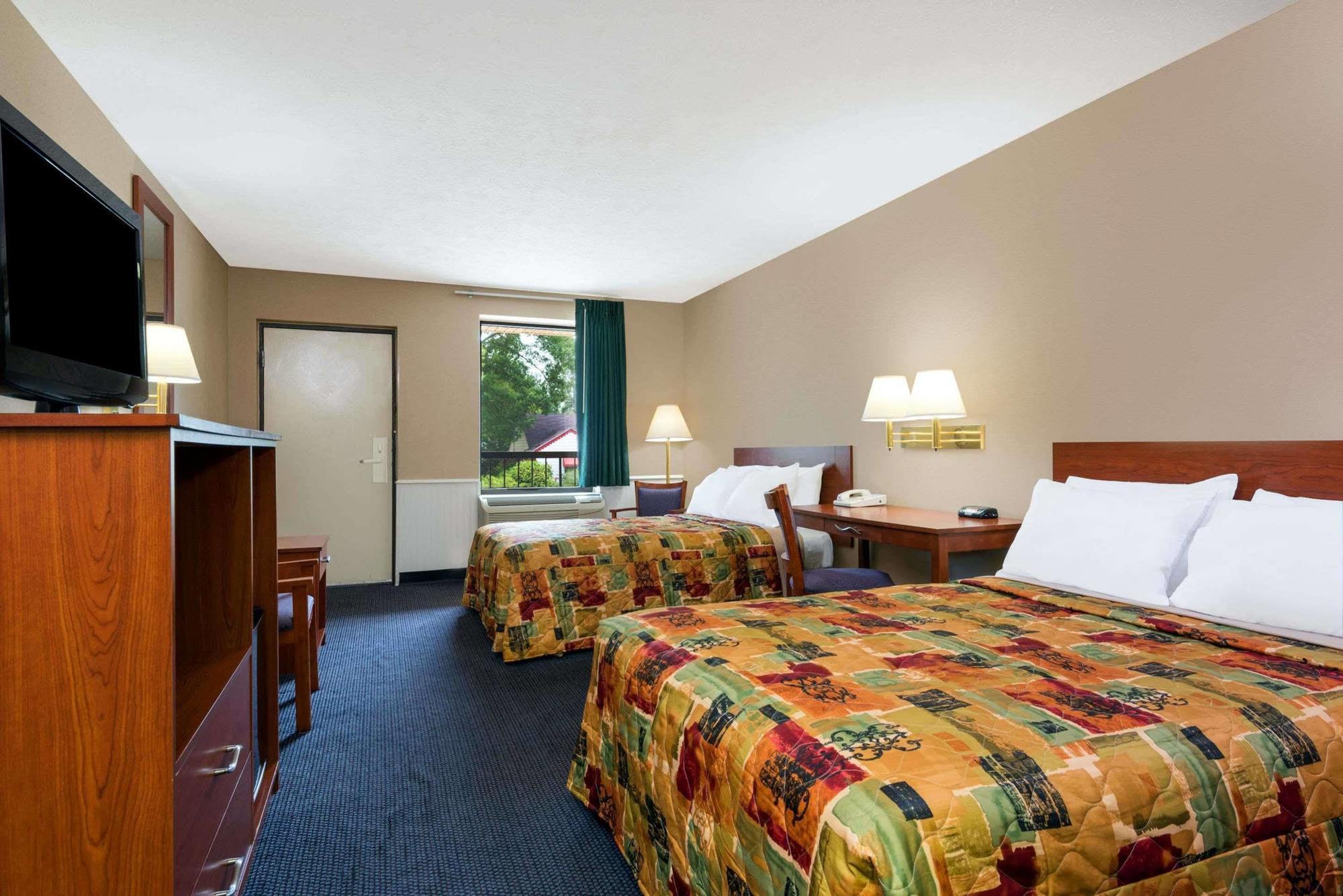 Knights Inn Elizabethtown Eksteriør billede