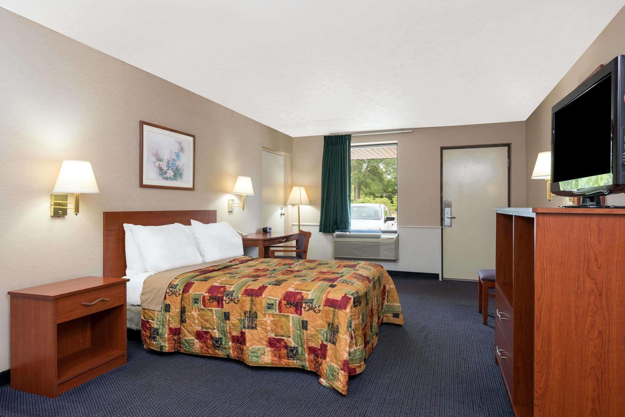 Knights Inn Elizabethtown Eksteriør billede