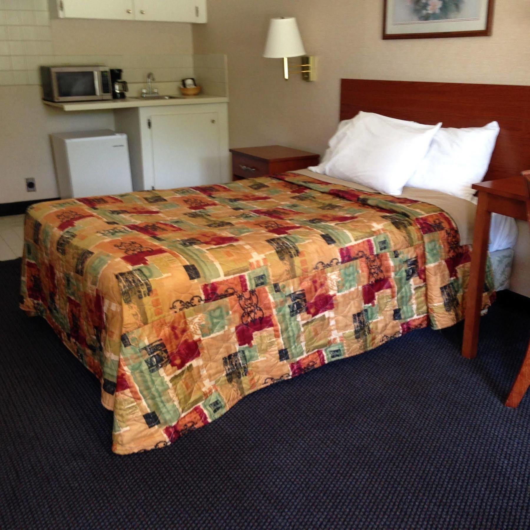 Knights Inn Elizabethtown Eksteriør billede